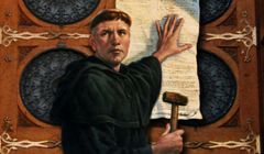 Obras:  De la libertad cristiana (1519), A la nobleza cristiana de la nación alemana (1520), El cautiverio babilónico de la Iglesia (1520), De la esclavitud del arbitrio (1525)— publicó su libro más famoso, Pequeño catecismo (1529)