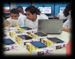 Información actual de los CRA del país Costa Rica

El ministerio de educación pública, transforma las bibliotecas en Centros de Recursos para el aprendizaje, con el objetivo de fomentar la lectura de los estudiantes por medios digitales