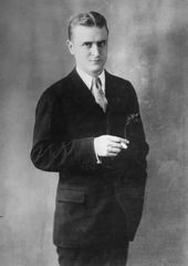 EL GRAN GATSBY
F. Scott Fitzgerald