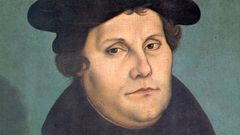 Martin Lutero desencadenó la Reforma Protestante denunciando todas las injusticias e indulgencias de la política y autoridad de la iglesia de ese momento. Aportó la idea de que las personas debían arrepentirse por sus pecados y mostrar su arre...