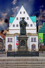Martín Lutero nació el 10 de noviembre de 1483 en Eisleben, Alemania.