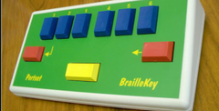 Teclado braille- Un teclado braille (braile no es correcto) es un dispositivo de entrada que permite representar cualquier carácter mediante la pulsación simultánea de unas pocas teclas, lo que permite alcanzar una gran velocidad de escritura.