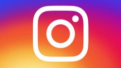 El algoritmo de Instagram funciona de manera justa para las historias de Instagram como lo hace por el feed. Típicamente, las historias de Instagram que aparecen al inicio de tu feed son de cuentas con las que más te involucras.