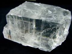 -Non-Silicate
-Inconspicuous Streak  
-Transparent crystals are common, but may be white, red, or blue
-Perfect cleavage in three directions, 90 degrees apart, forming cubic fragments
-Salty taste
-H=2, G=2.2