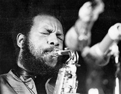Ornette Coleman

Blowing the sax