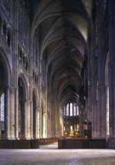 chartres cathedral


-had a sense of weightlesssness procudec by large winodws-


-high vaults and supports not visible from interior


-typical cathedral


-flying buttress: comes down from church, takes the weight from the building


-ribbed vau...