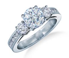 engagement ring  
un anneau indiquant que la personne la portant est promise au mariage, surtout dans les cultures de L'Ouest. 48
