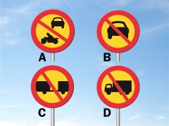 Vilka vägmärken får du passera när du kör en lätt lastbil med tillkopplad släpvagn? Släpvagnen har stel dragstång. 
1. Vägmärke C och D 
2. Vägmärke A och B 
3. Vägmärke A och C 
4. Vägmärke B och C 
5. Vägmärke B och D