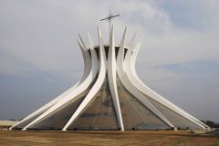 Brasilia Cathedral


Oscar Niemeyer