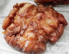 Apple Fritters

944