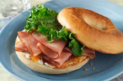 Bagel Sandwich Premium

947