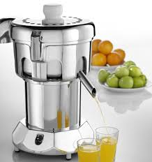 commercial juicers separate the pulp from the juice automatically