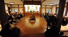 a place where Zen buddhists meditate and study [n -s]