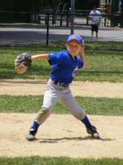 A 10-year-old little league pitcher has the triad of medial elbow pain in his throwing arm, decreased throwing effectiveness, and decreased throwing distance. What is the pathogenesis of the condition that is most likely to be occuring in this pat...