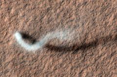 HiRISE photo: Serpentine dust devil in Amazonis Planiitia region of Northern Mars