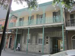 The 
Gallier House.  James Gallier, Jr., was one of the mostillustrious in 
long line of notable architects. Built in 1857, it presents an excellent
 opportunity to see how the wealthy people of New Orleans lived just 
past the middle of t...
