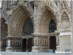 central portal of the west facade of Reims Cathedral, c. 1225 ￼ 90.