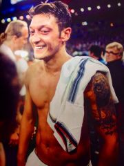Mesut Özil en la final del mundial Brasil 2014 ante la selección argentina; Alemania se convertiría en campeón del mundo con gol de mario Gotze.