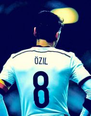 Mesut Özil con su selección de Alemania.
