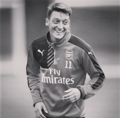 Mesut Özil, El Rey de las asistencias.