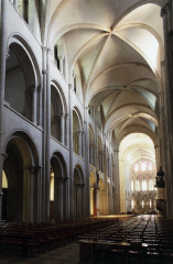Interior of Saint-Étienne, Caen, France, vaulted ca. 1115–1120.