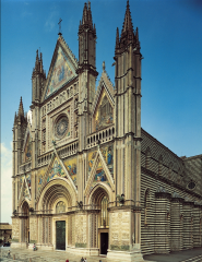55  LORENZO MAITANI, west facade of Orvieto Cathedral, Orvieto, Italy, begun 1310.