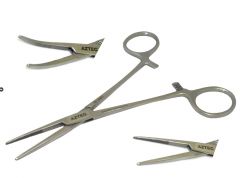 Kelly and Crile forceps are medium sized and differ only in how much of the inner jaw is covered with grooves•Kelly – grooves only go half-way up 
•Crile – grooves go all the way up