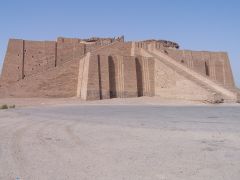 Formal Analysis: Ziggurat of Ur, Dhi Quar Province, Iraq / Sumerian, 2,100 BCE, reconstructed brick
 
Content: 
-