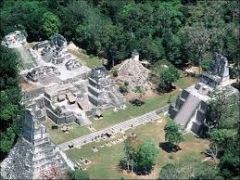 La caida del Imperio maya

Entre 1527 y 1546 se realizó la conquista paulatina de cada una de las provincias,  (cuchcabal) de la península de Yucatán, tiempos en los que comenzaba la decadencia de los mayas, en la que Francisco de Montejo, su...