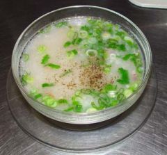 If you aren't feeling well, a bowl of rice porridge with green onion always helps.
