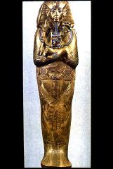 Formal Analysis


23. Tutankhamun’s tomb, intermost coffin


Egypt / New Kingdom 


1,323 B.C.E. 


 