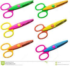  HOW MANY    SCISSORS     ARE THERE?