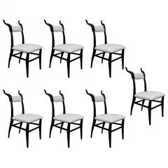  HOW MANY      CHAIRS      ARE THERE?  