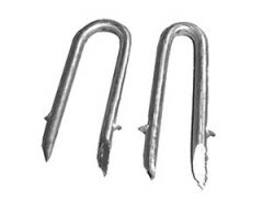 Hot-Dip Galvanized Staples (1 lb.-Pack) are galvanized for protection against corrosion