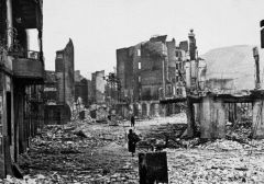 ¿Qué ciudad vasca fue bombardeada por el ejército alemán en apoyo del bando nacional?