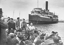 Jews awaiting the Palmach to get to Israel. 