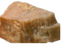 KAlSi3O
- nearly cubic cleavag
- Amazonite = bright aqua
- orthoclase = woody appearance