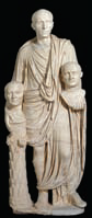 Man with ancestor
busts, late first
century BCE.