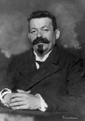 Friedrich Ebert
1871-1923