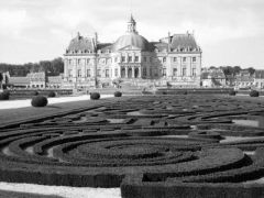 At the château of Vaux-le-Vicomte, their collaboration marked the beginning of the "Louis XIV style" combining architecture, interior design and landscape design.   Name  (a) the architect, (b) the landscape architect,  and (c) the painter-decora...