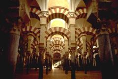 great mosque of cordoba (voussoirs)