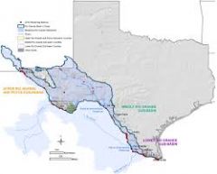 Forms a border between Mexico and the U.S
