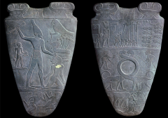 Hierakonpolis, Egypt
3000-2920 BCE
Slate