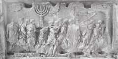 Spoils of Jerusalem, relief in Titus Arch, 75 CE, Early Empire
commemorates victory over Judea, and the spoils taken in triumph from the Jewish Temple in Jerusalem