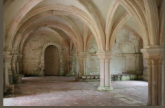 Romanesque. Also seen in gothic cathedrals.
