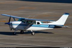 Manufacturer: Cessna
Model: 206 Stationair 6
Designator: C206