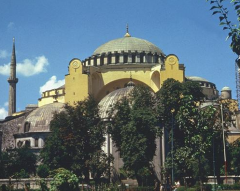 Hagia Sophia, Constantinople, mid 4th c. (original); rebuilt around 532
Early Byzantine: 527-726 AD