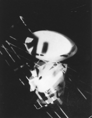 PHOTOGRAM
Bauhaus photographer influenced by construcvisim
combined industry and technology