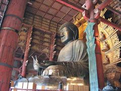 -replica bronze statue of original Giant Buddha after destruction in fires